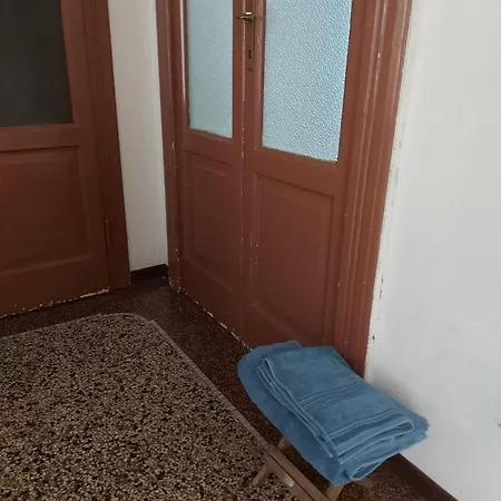 Privat bolig Completo O Private, Centro Vicino Stazione E Al *