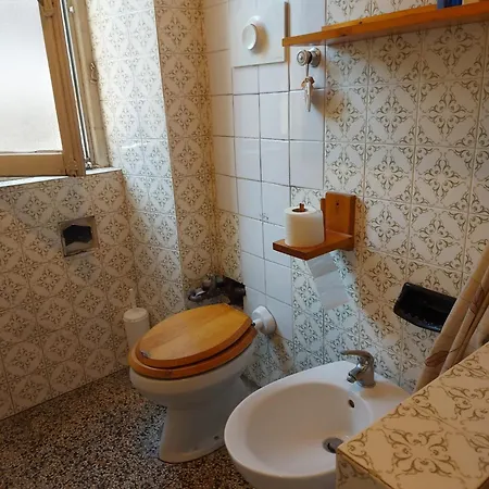 Privat bolig Completo O Private, Centro Vicino Stazione E Al