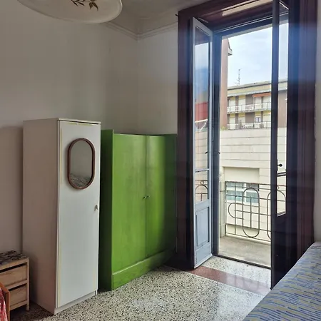 Privat bolig Completo O Private, Centro Vicino Stazione E Al
