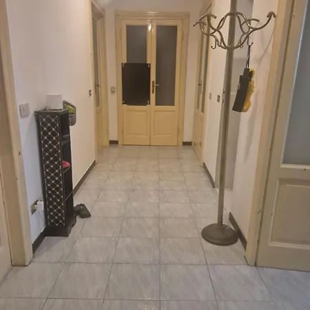 Completo O Private, Centro Vicino Stazione E Al Privat bolig *
