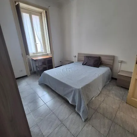 Completo O Private, Centro Vicino Stazione E Al Privat bolig