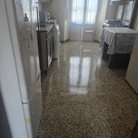 Completo O Private, Centro Vicino Stazione E Al Privat bolig
