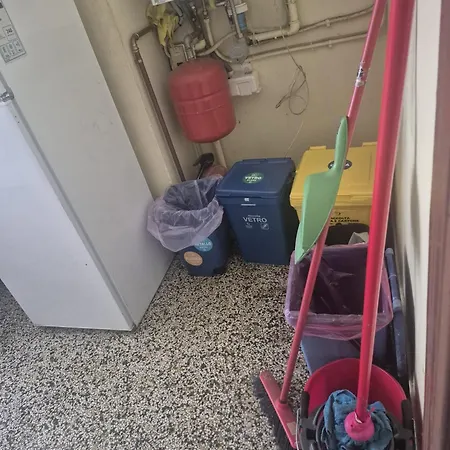 Privat bolig Completo O Private, Centro Vicino Stazione E Al