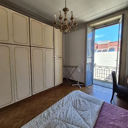 Privat bolig Completo O Private, Centro Vicino Stazione E Al Lecco
