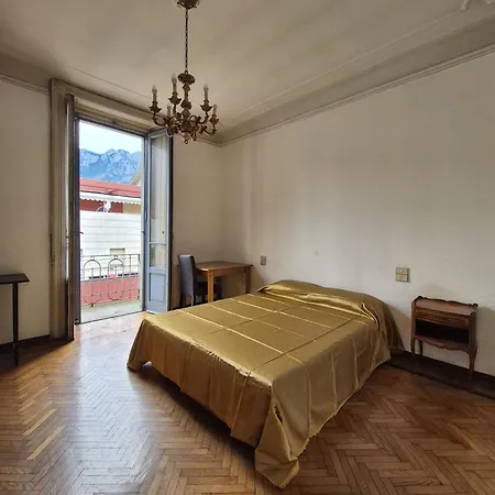 Privat bolig Completo O Private, Centro Vicino Stazione E Al