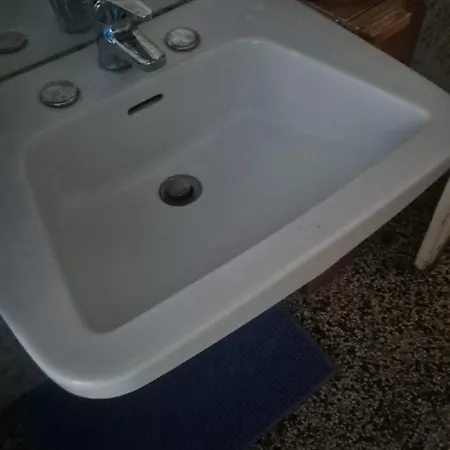 Completo O Private, Centro Vicino Stazione E Al Privat bolig